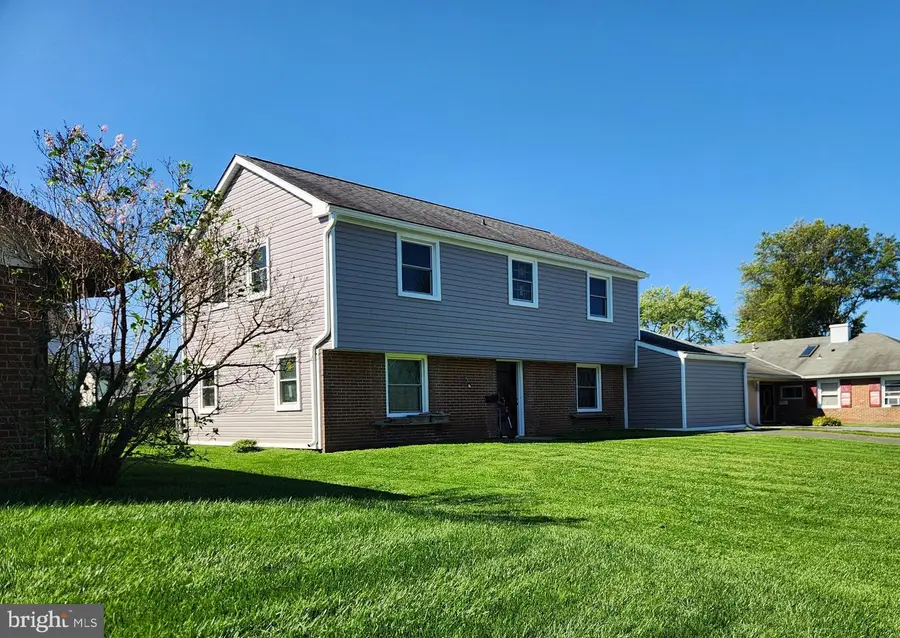 36 Midfield Ln, Willingboro, NJ 08046 - Image #3