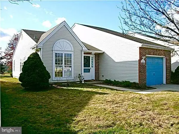 404 Aster Pl, MOUNT LAUREL, NJ 08054