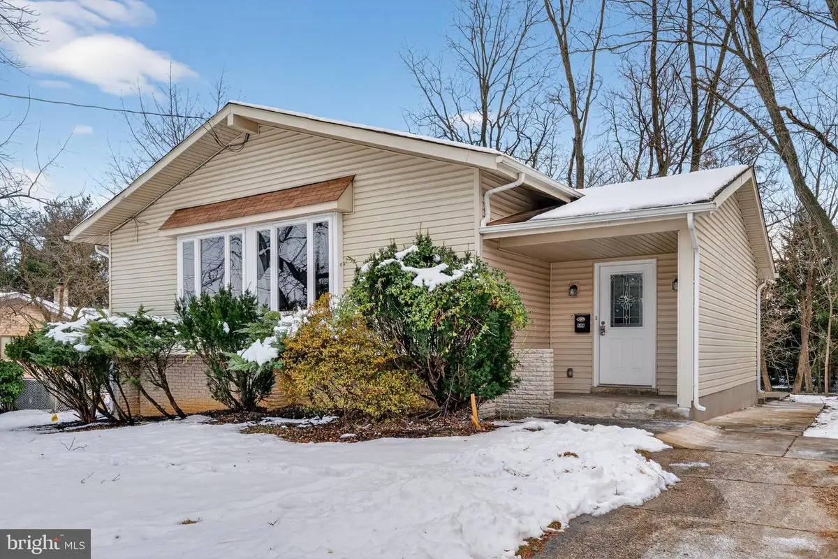 504 Wellfleet Rd, Cinnaminson, NJ 08077 - Image #1