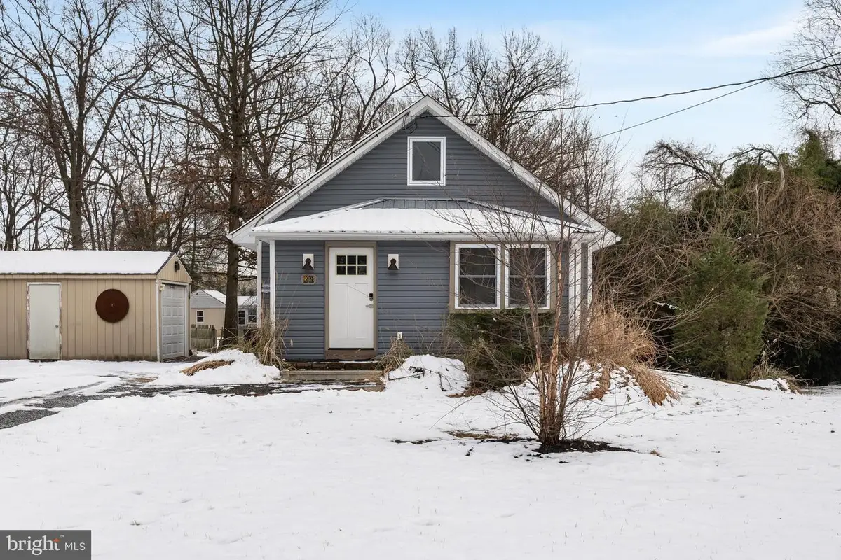 28 Oregon Ave, Mount Laurel, NJ 08054 - Image #1