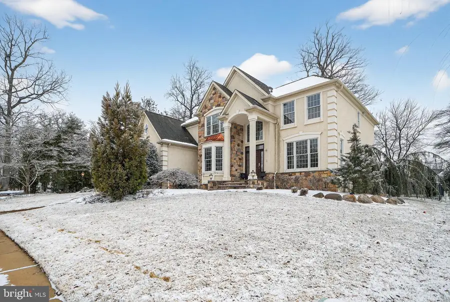 35 Stanwyck Rd, Mount Laurel, NJ 08054 - Image #2