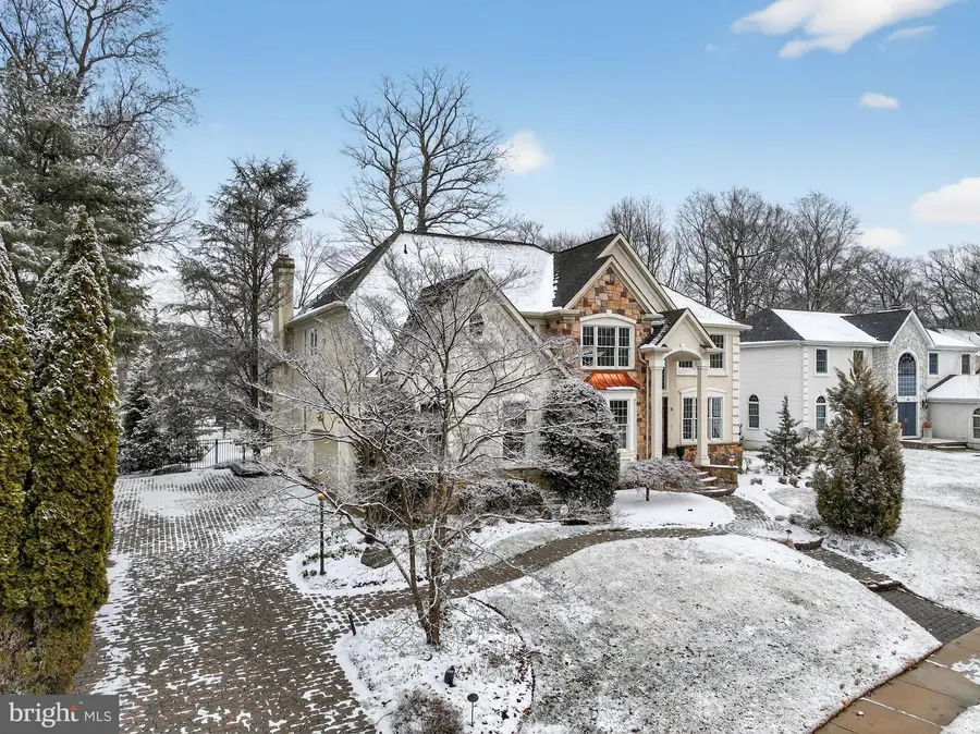 35 Stanwyck Rd, Mount Laurel, NJ 08054 - Image #3