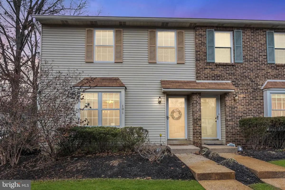 101 Camber Ln, Mount Laurel, NJ 08054 - Image #1