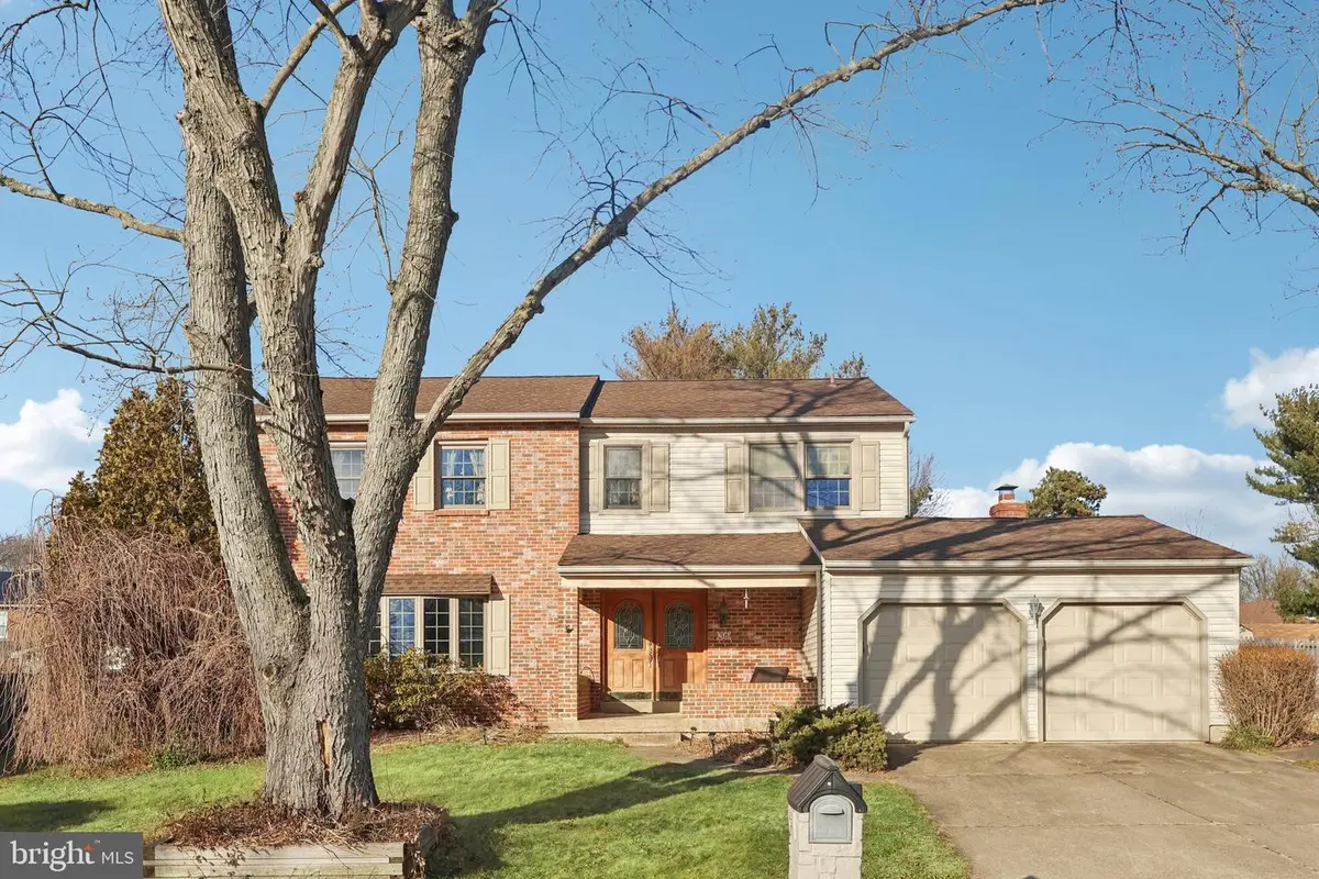 38 Lancelot Ln, Mount Laurel, NJ 08054 - Image #1