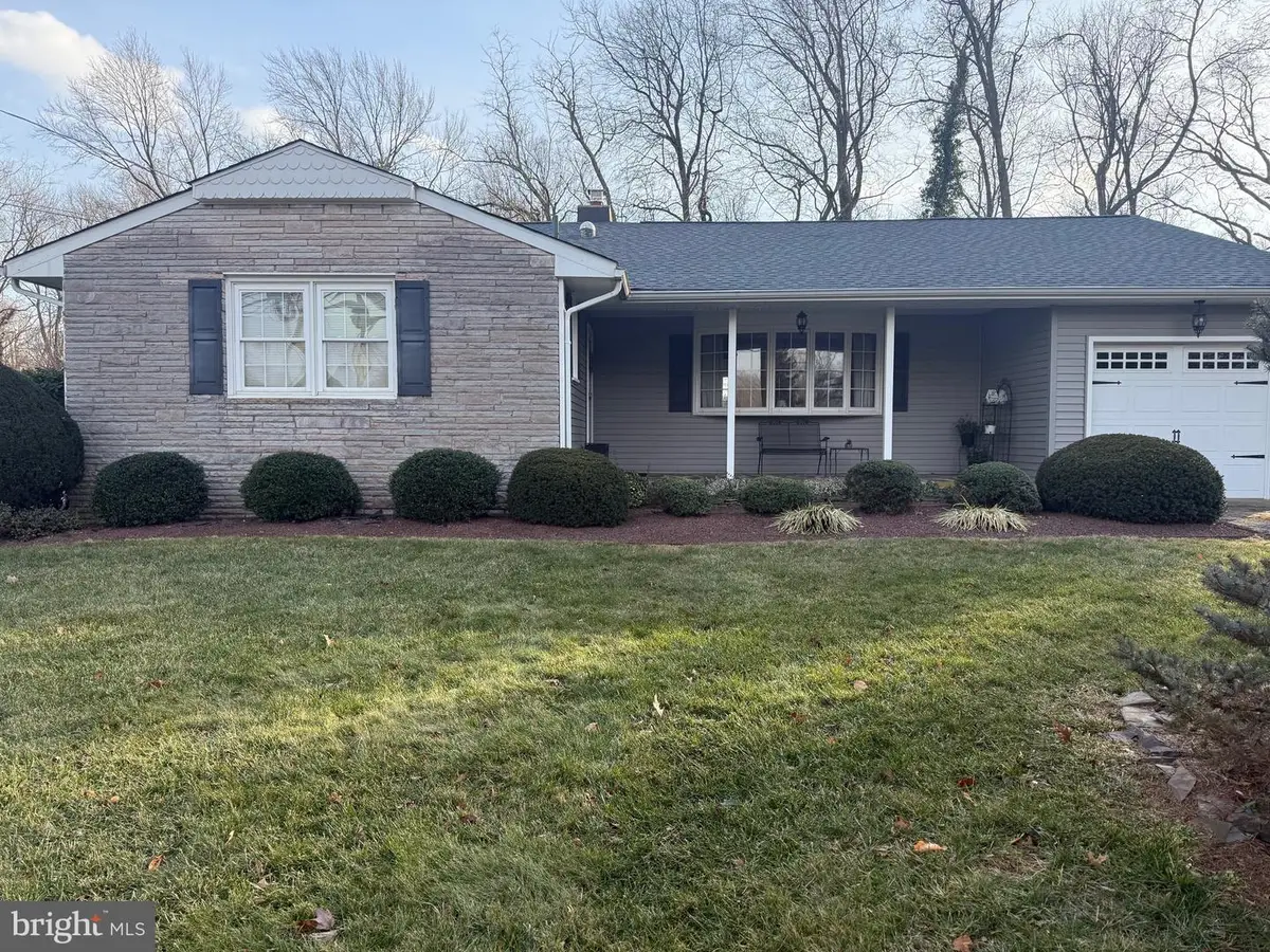 134 Crosswicks Ellisdale Rd, Allentown, NJ 08501 - Image #1