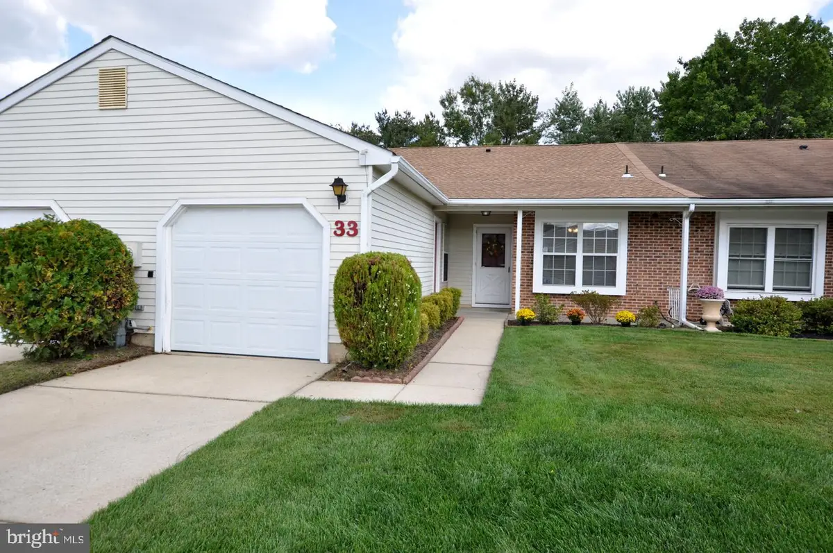 33 W Berwin Way, Mount Laurel, NJ 08054 - Image #1