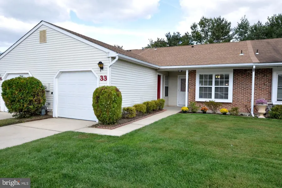 33 W Berwin Way, Mount Laurel, NJ 08054 - Image #2