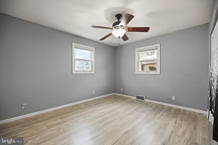 431 Independence Dr, Burlington, NJ 08016 - #3