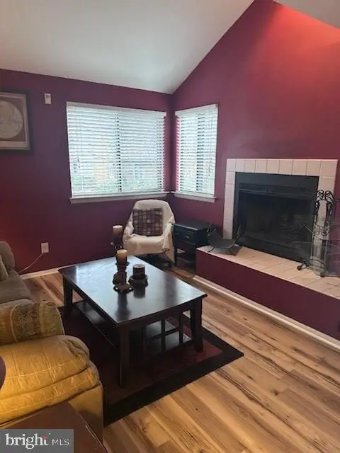 614 Augusta Cir, Mount Laurel, NJ 08054 - Image #2