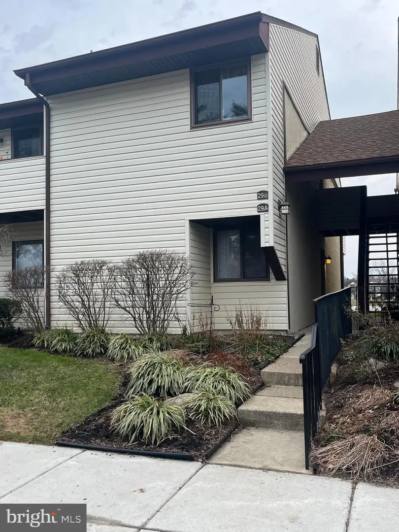 29 Daisy Ln #b, Mount Laurel, NJ 08054 - Image #1