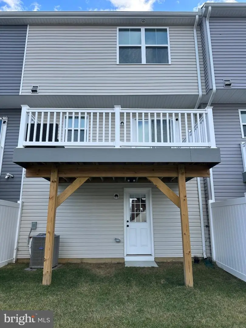 25 F Floyd Ave, Beverly, NJ 08010 - Image #2