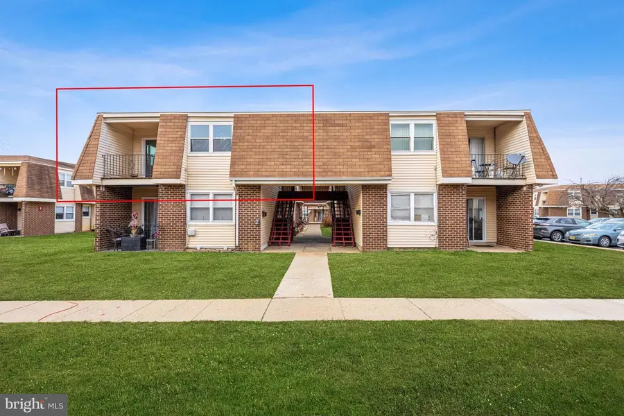 5 Florence Tollgate Pl #5, Florence, NJ 08518 - Image #2