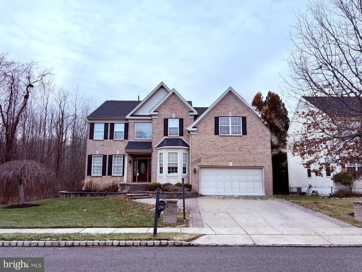 89 Hillside Ln, Mount Laurel, NJ 08054 - Image #1