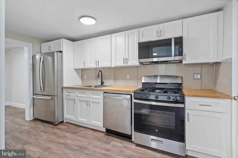 310 York St, Burlington, NJ 08016 - Image #3