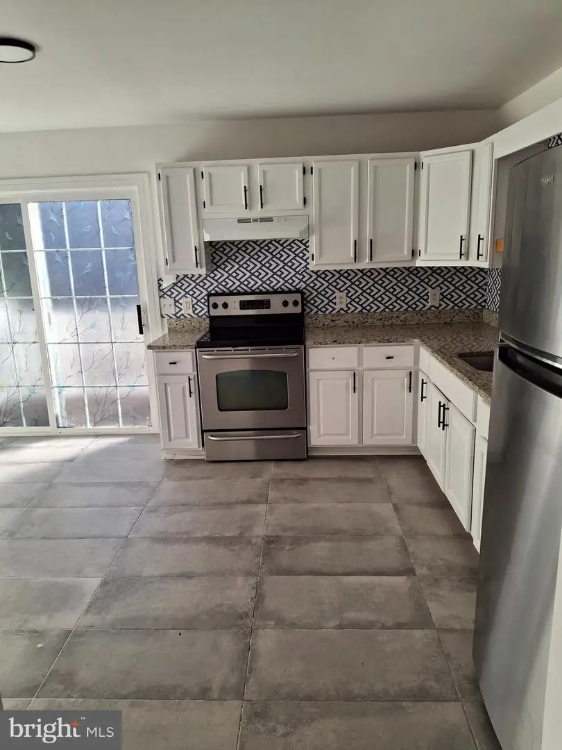 212 Carroll St, Riverside, NJ 08075 - Image #2