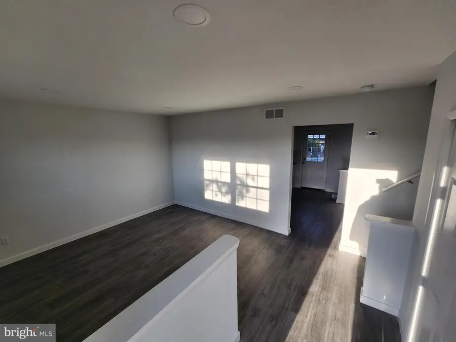 237 Princeton Ave, Pemberton, NJ 08068 - Image #2