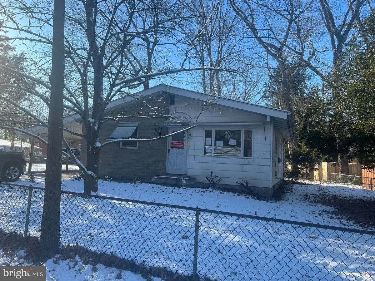 601 E Lakeshore Dr, Browns Mills, NJ 08015 - Image #1