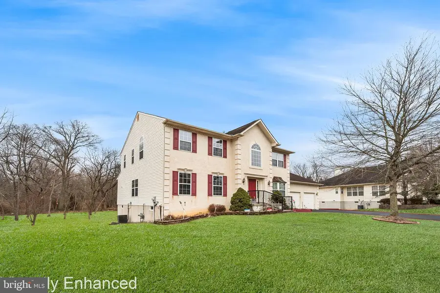 6 Monarch Dr, Burlington, NJ 08016 - Image #2