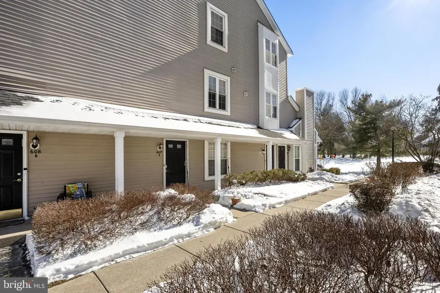 606-b Saxony Dr, Mount Laurel, NJ 08054 - #2