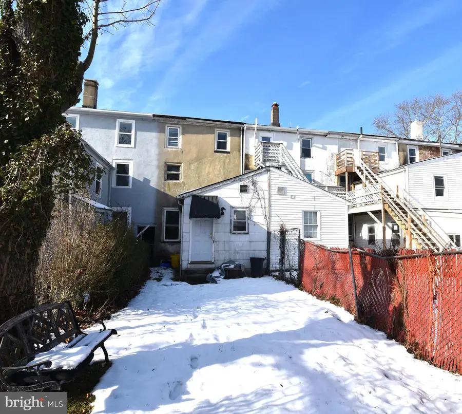 521 York St, Burlington, NJ 08016 - Image #2