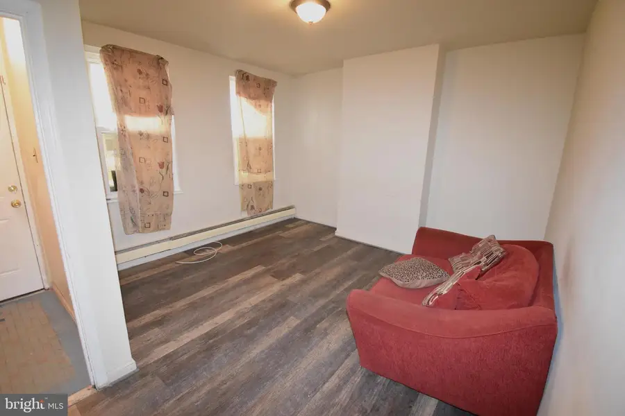 521 York St, Burlington, NJ 08016 - Image #3