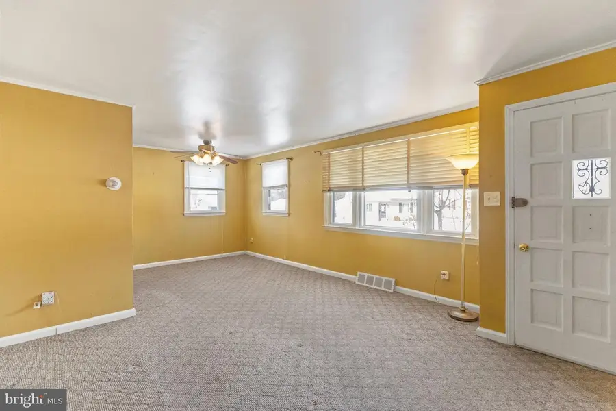 2 Wyndale Ave, Maple Shade, NJ 08052 - Image #2