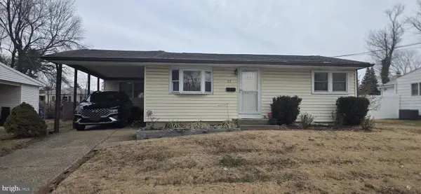 27 Indian Queen Ln, MAPLE SHADE, NJ 08052