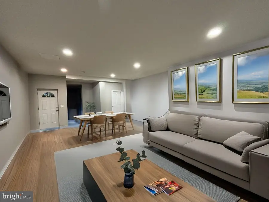 438 Lawrence St, Burlington, NJ 08016 - Image #3