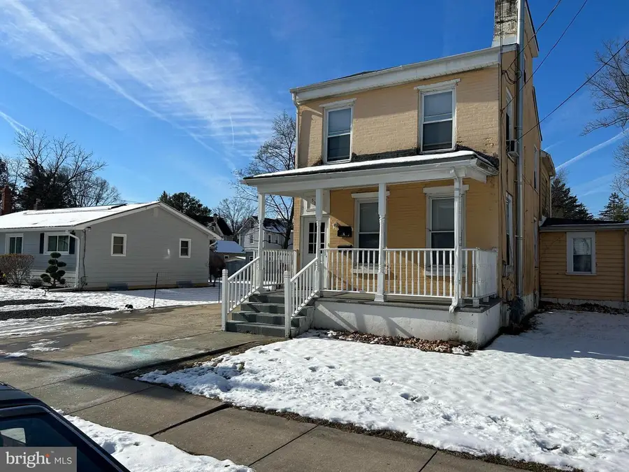 509 Laurel St, Beverly, NJ 08010 - Image #2