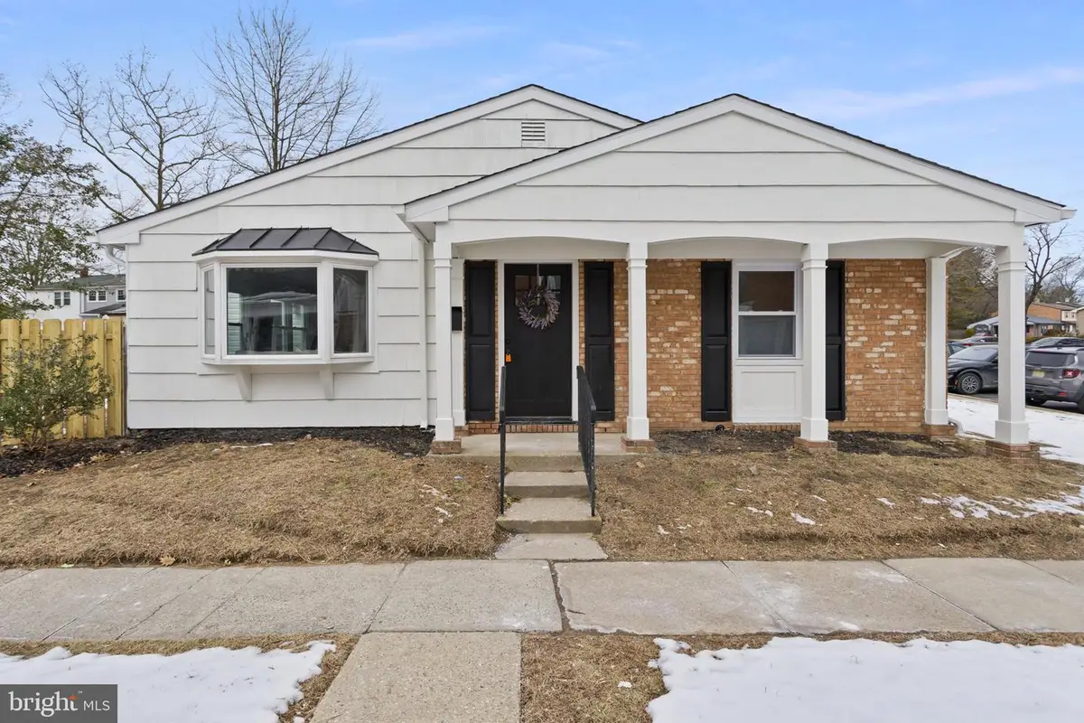 15 Roanoke Ct, Willingboro, NJ 08046 - Image #1