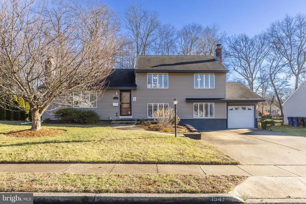 154 Fox Chase Dr, Delran, NJ 08075 - Image #1