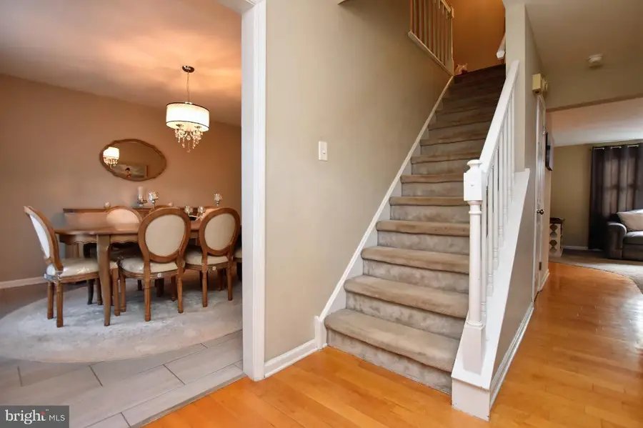 27 Little John Dr, Medford, NJ 08055 - Image #3