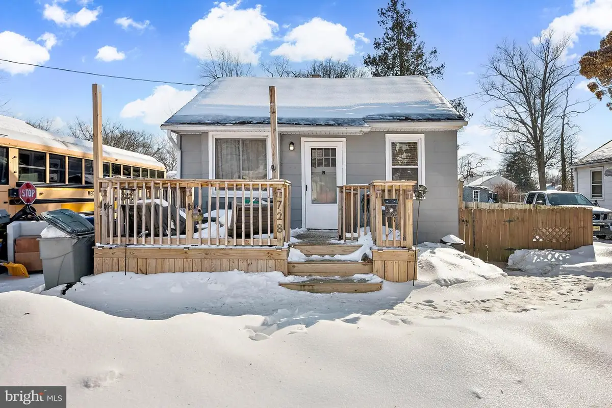 728 Haverford Ave, Maple Shade, NJ 08052 - Image #1