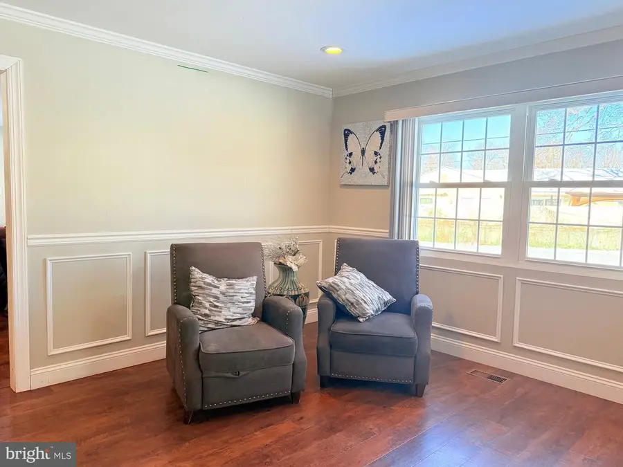 33 New Pond Ln, Willingboro, NJ 08046 - Image #3