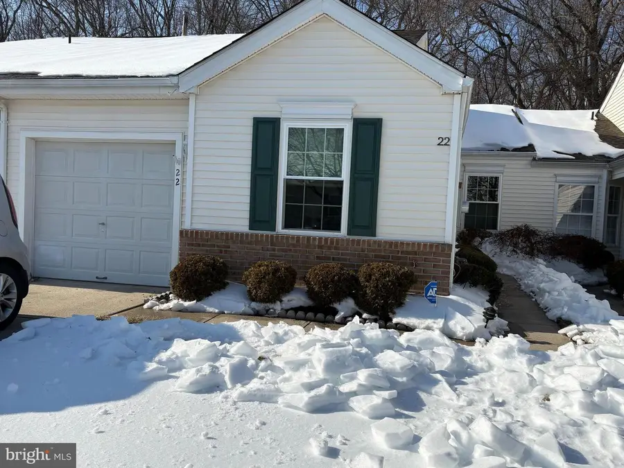 22 Peppergrass Dr N, Mount Laurel, NJ 08054 - Image #2