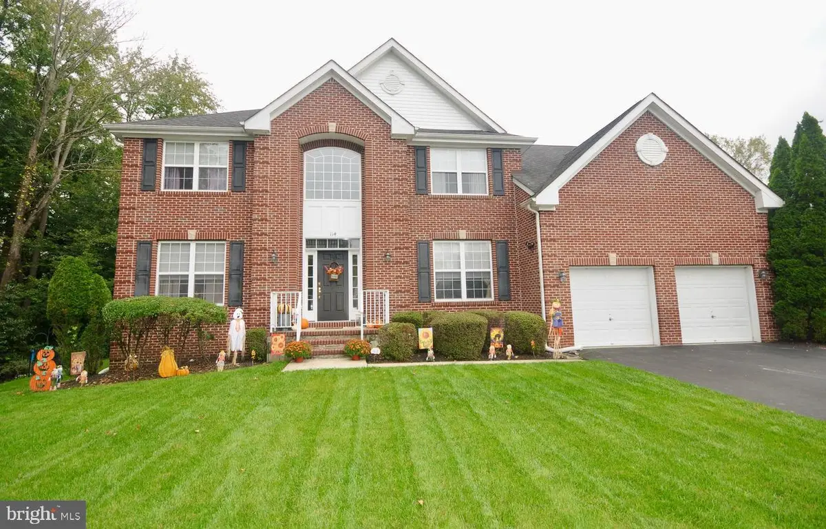 114 Connor Ct, Burlington, NJ 08016 - Image #1