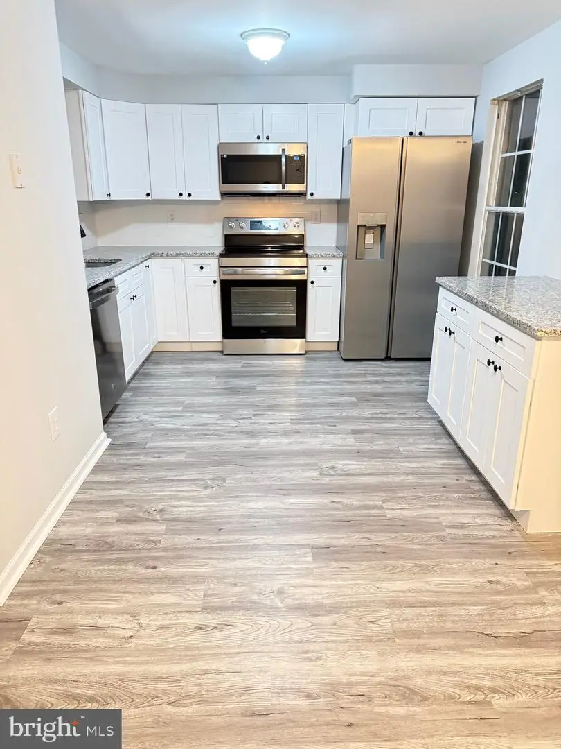 34 Parliament Dr, Mount Holly, NJ 08060 - Image #2