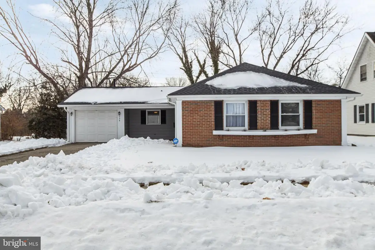 534 Charleston Rd, Willingboro, NJ 08046 - #1