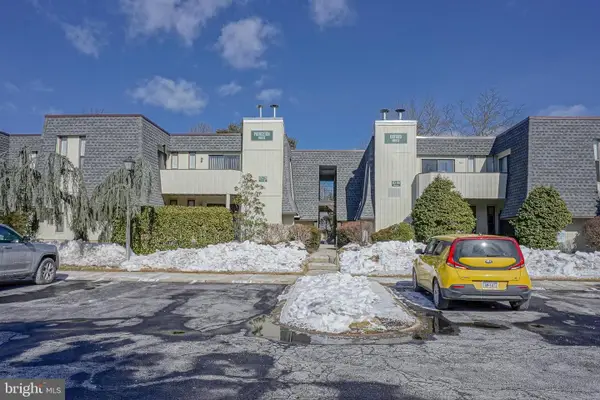 25 S Church Rd #128, MAPLE SHADE, NJ 08052