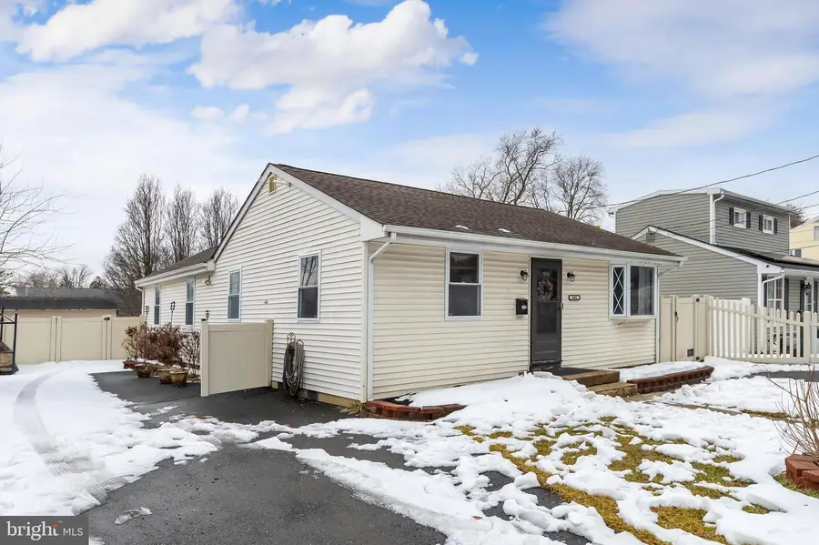 400 N Forklanding Rd, Maple Shade, NJ 08052 - #2