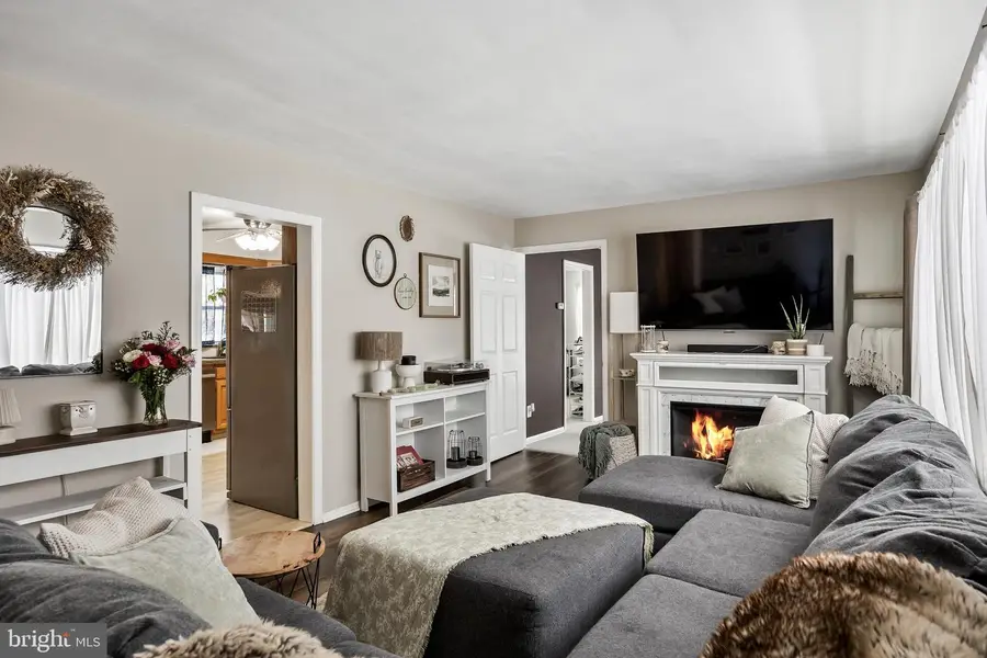 156 Shreve St, Mount Holly, NJ 08060 - #3