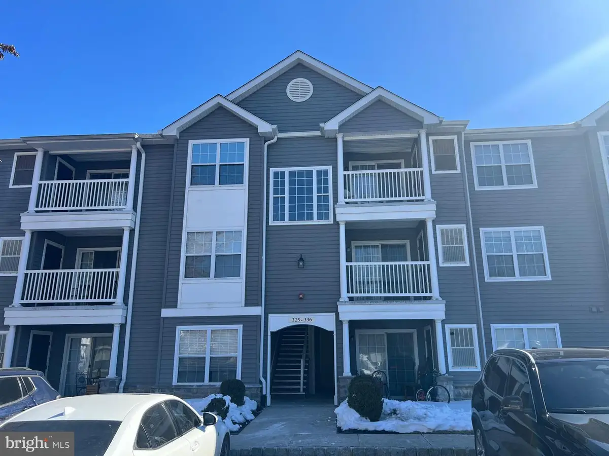 328 Nicholas Dr, Riverside, NJ 08075 - #1