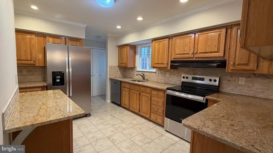 229 Washington St, Fieldsboro, NJ 08505 - #2