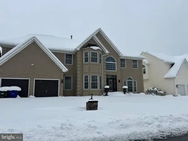 430 W Country Club Dr, WESTAMPTON, NJ 08060