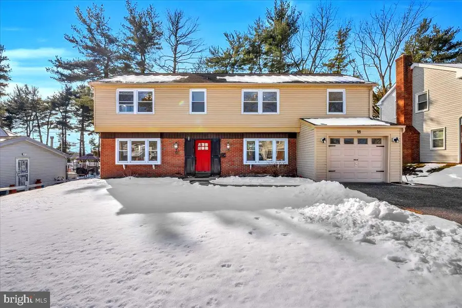 18 Hinsdale Ln, Willingboro, NJ 08046 - #2