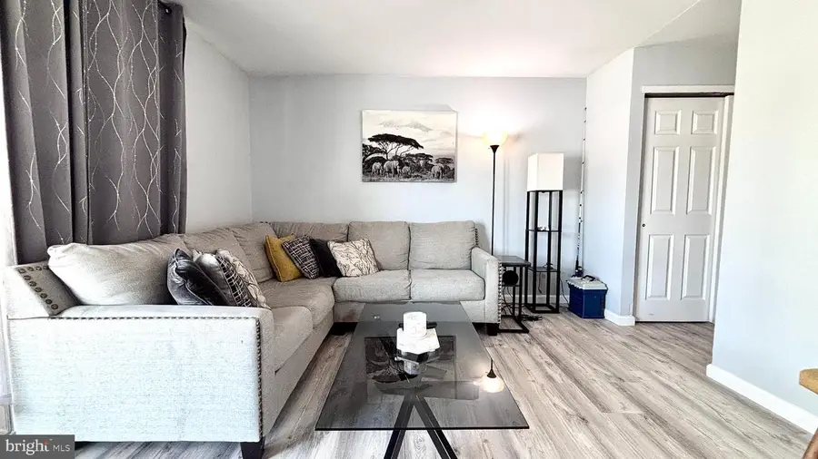 21-a E Daisy Ln, Mount Laurel, NJ 08054 - #3