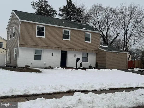 52 Brunswick Ln, WILLINGBORO, NJ 08046