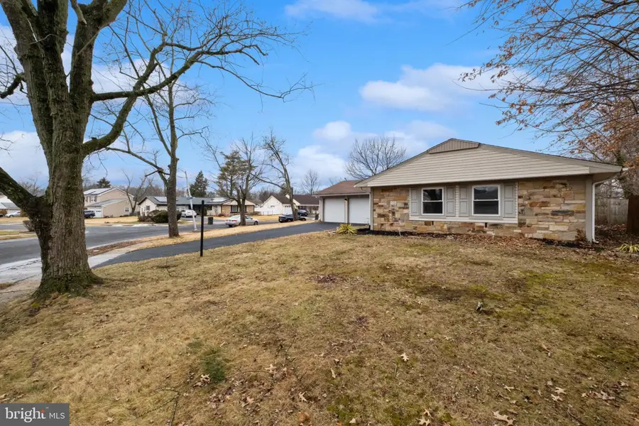 41 Eastgate Ln, Willingboro, NJ 08046 - #2