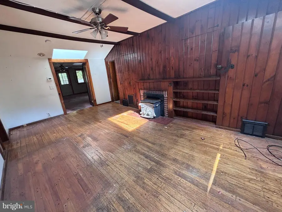 33-35 Paducah Rd, Mount Holly, NJ 08060 - #3