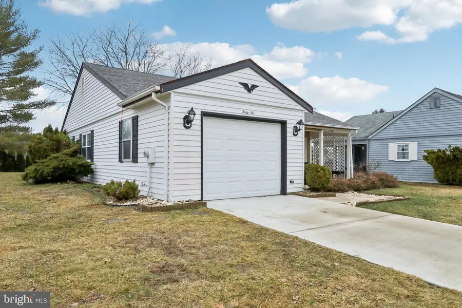 46 Gramercy Pl, Leisuretowne, NJ 08088 - #3